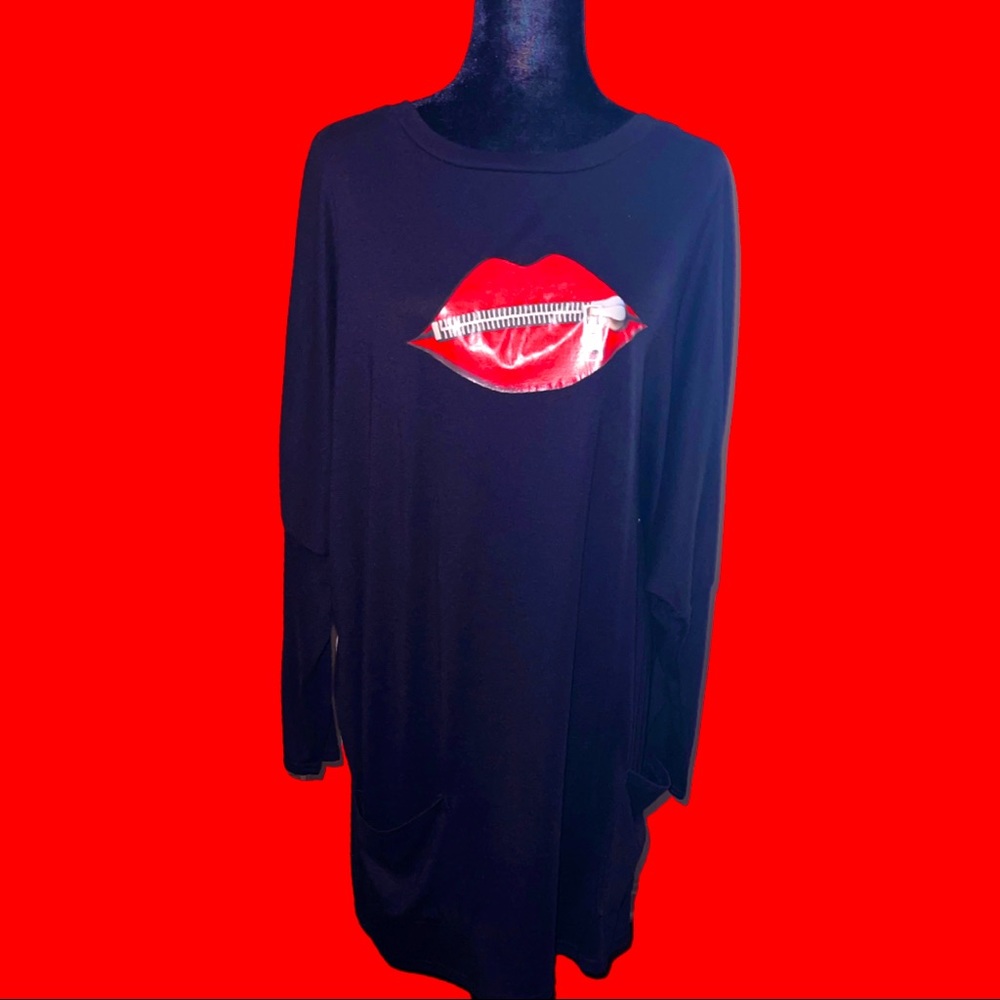 Long sleeve shirt with pockets